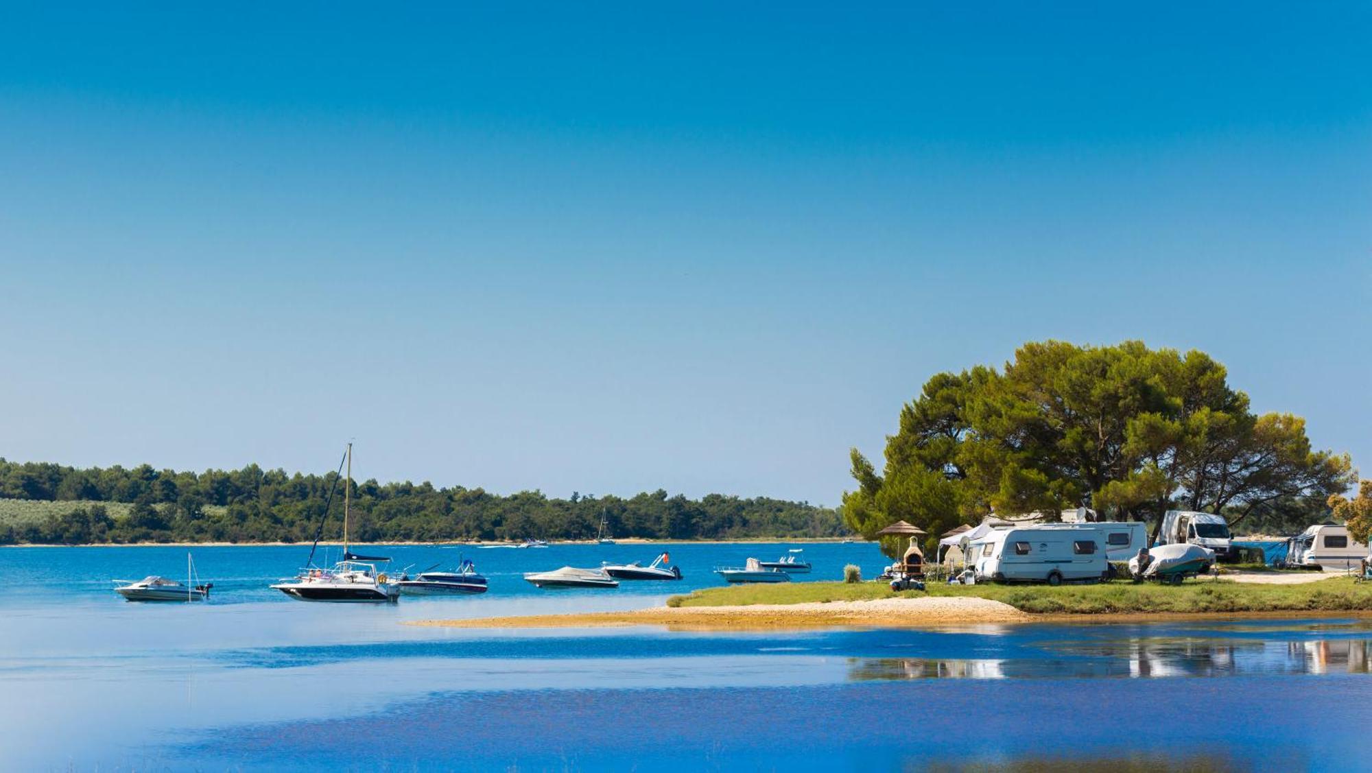 Fkk Adriatika In Fkk Solaris Naturist Resort Poreč Extérieur photo